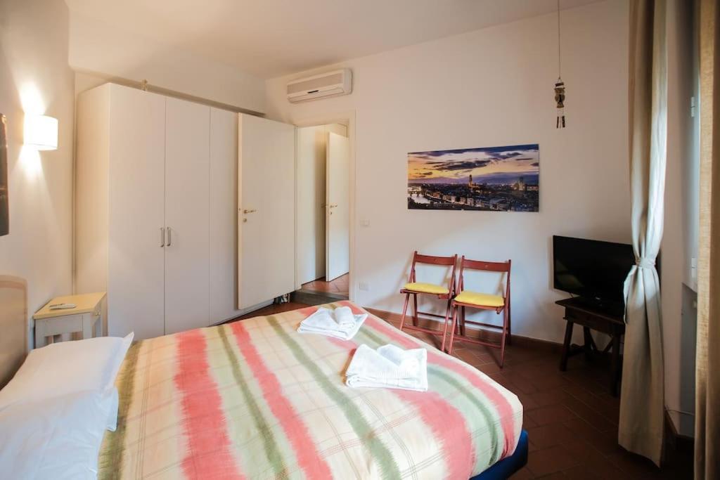 Nice Apartment Near Ponte Vecchio Florence Exterior photo
